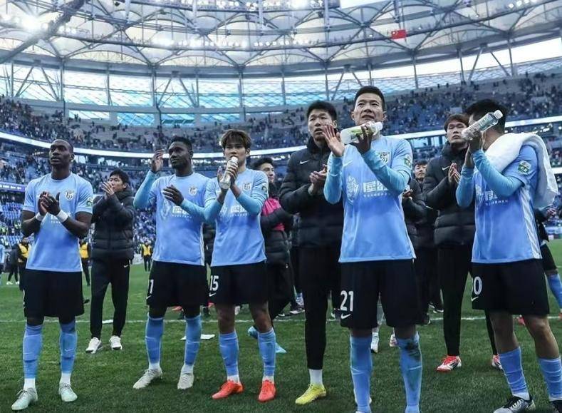 国内球队再次跻身国际足坛巅峰! 国内球队再次跻身国际足坛巅峰!