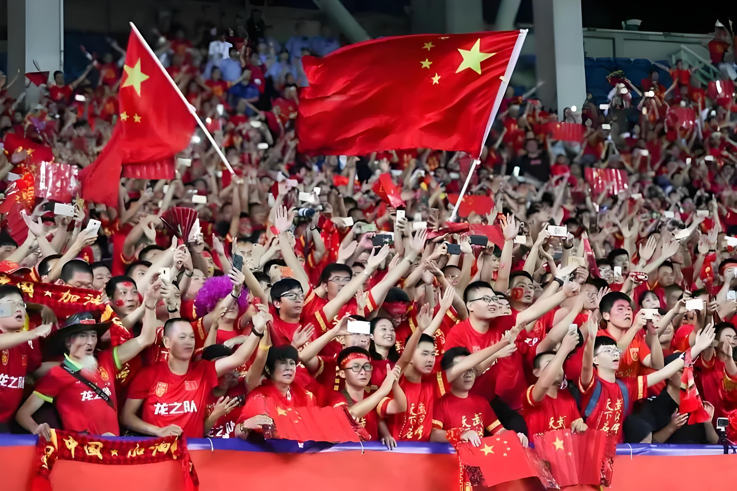 亚洲足球盛事冠军赛引发球迷热情 亚洲足球盛事冠军赛引发球迷热情